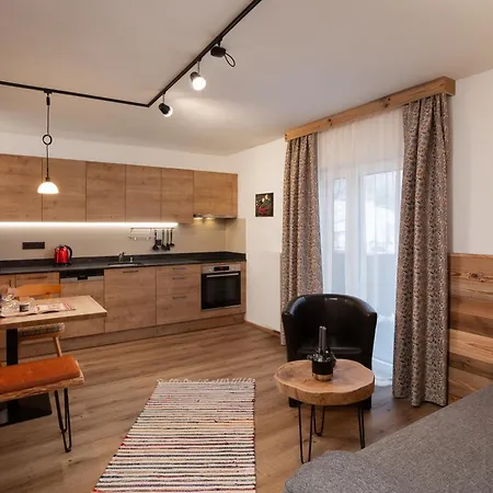 Ella's Apartment *